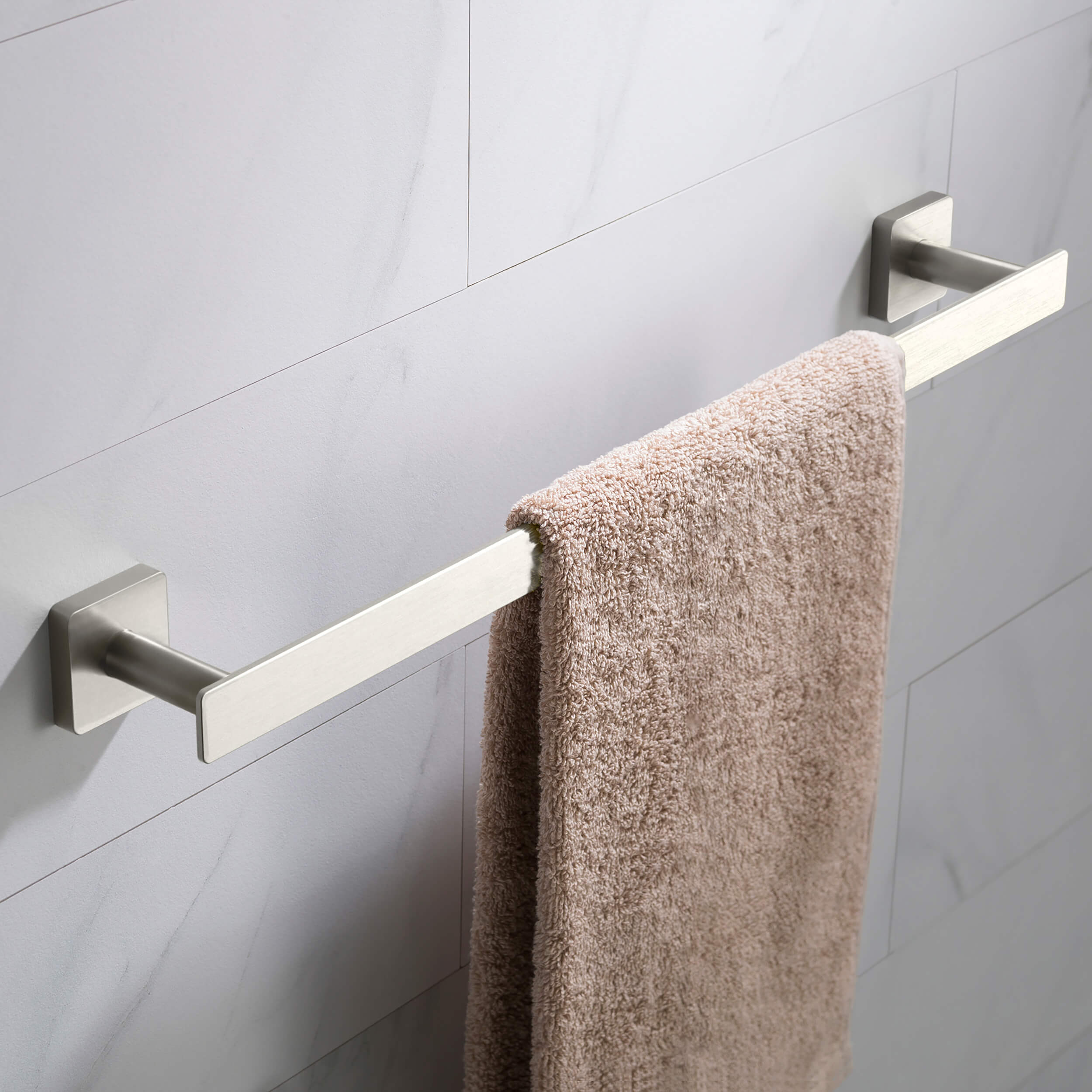 Fusion 18 inch Bathroom Towel Bar - CBA-1605