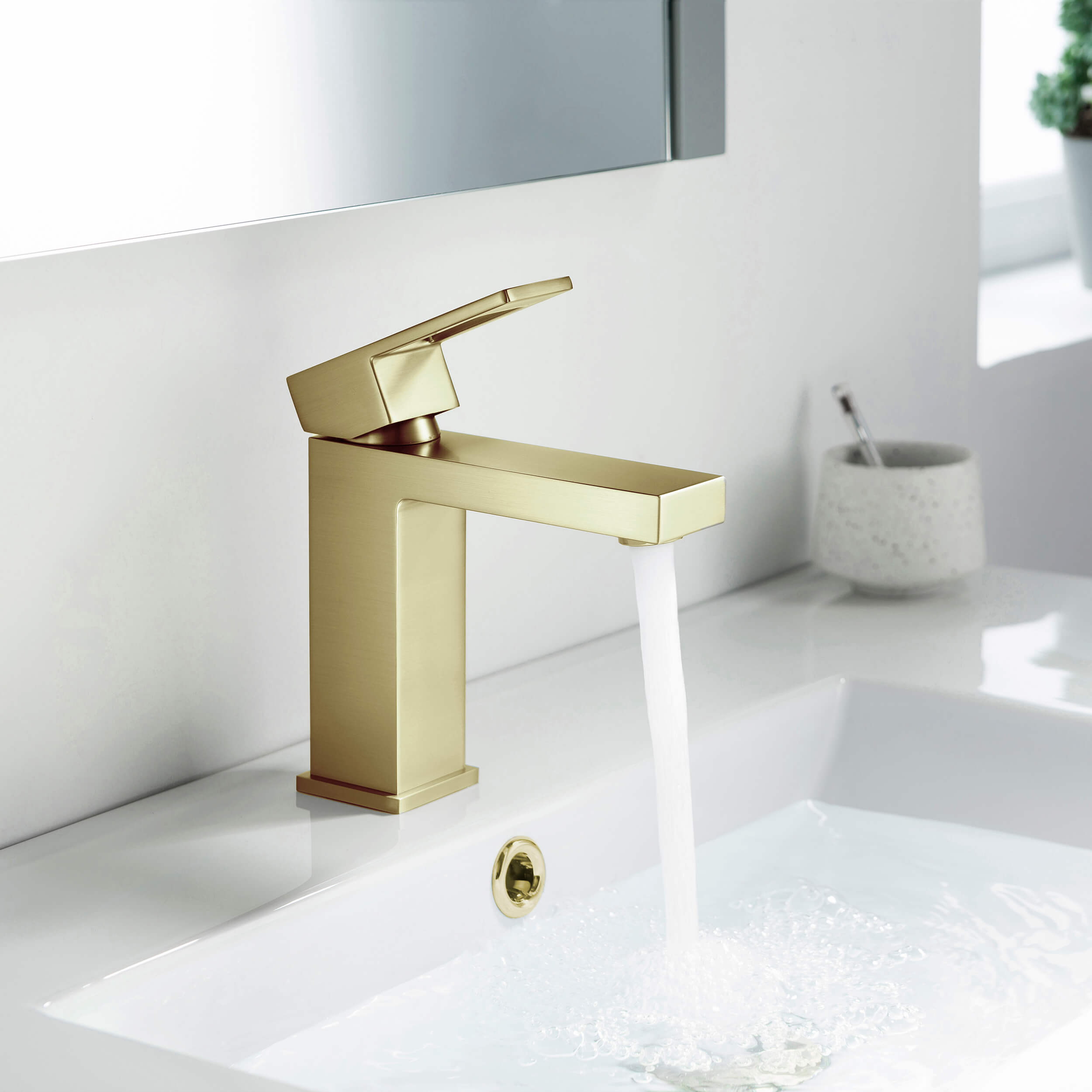 Quadra Single Handle Bathroom Vanity Sink Faucet with Pop Up Drain - CBF-1002