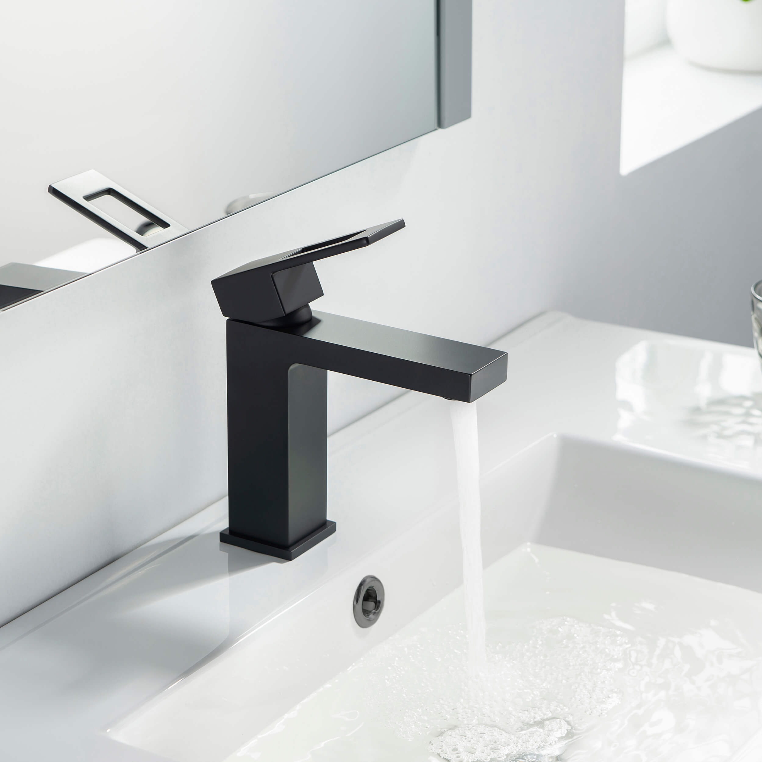 Quadra Single Handle Bathroom Vanity Sink Faucet with Pop Up Drain - CBF-1002