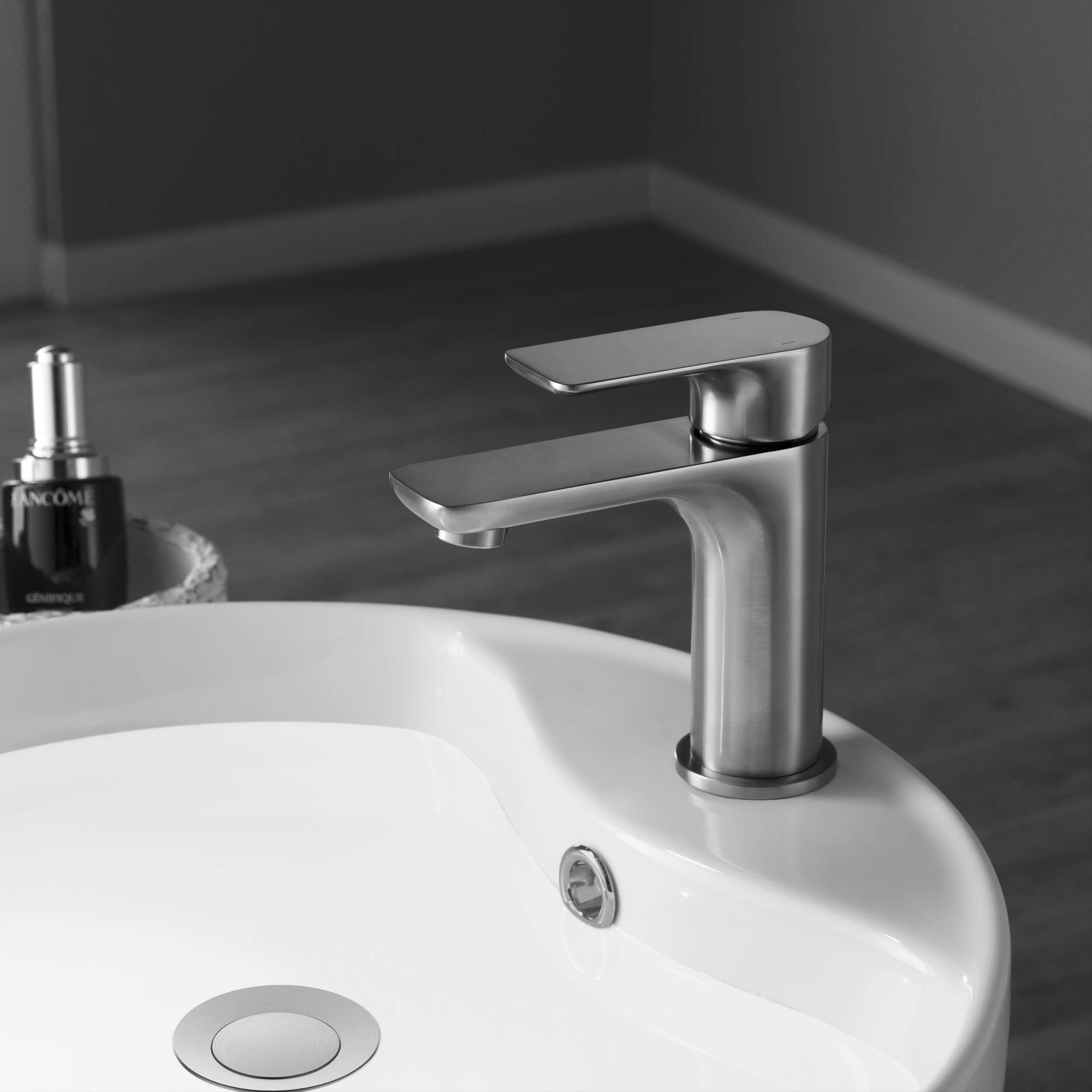 Austin Single Handle Bathroom Vanity Sink Faucet with Pop Up Drain - CBF-1019