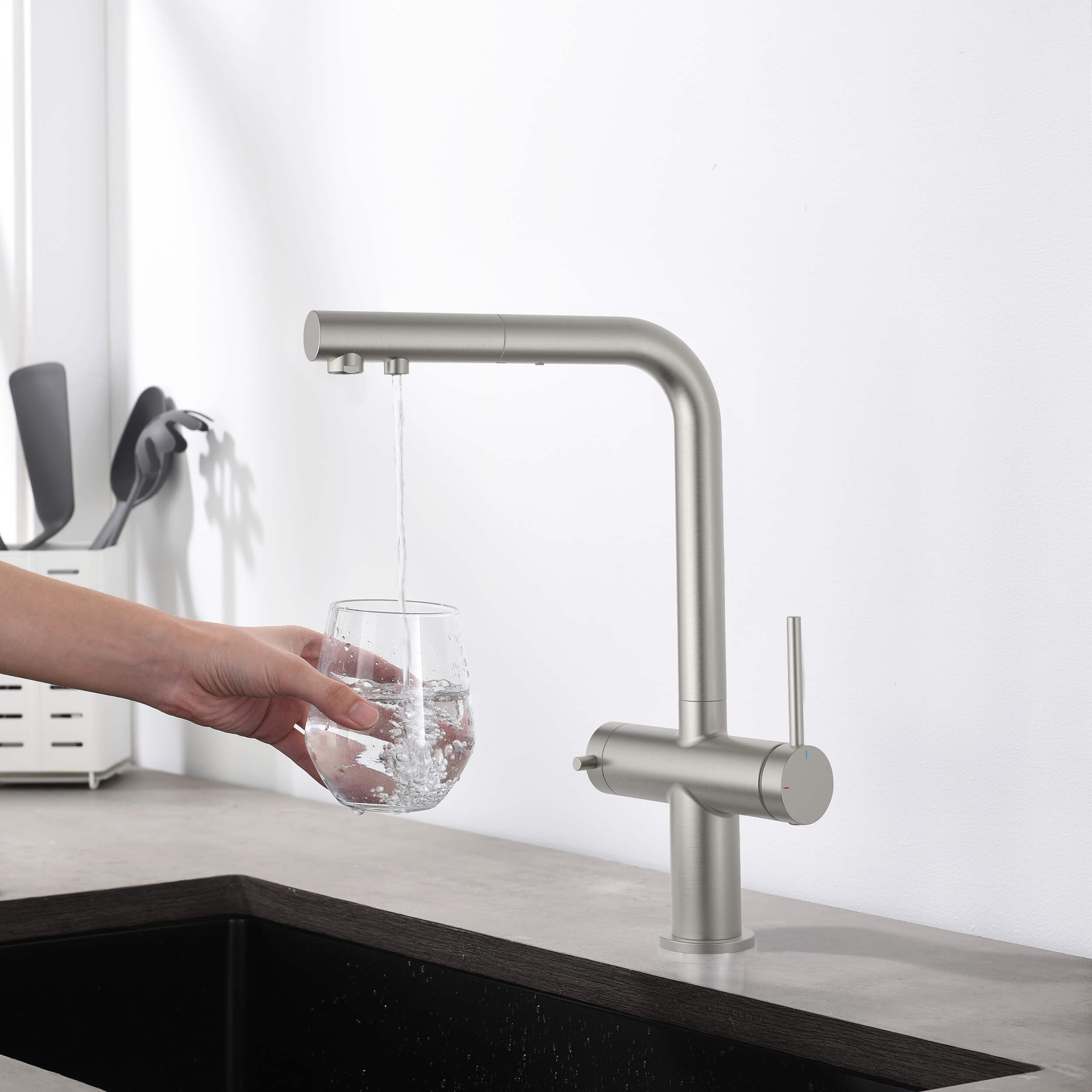 Halo 2-in-1 Pull Out Kitchen Filtration Faucet - CFF-502