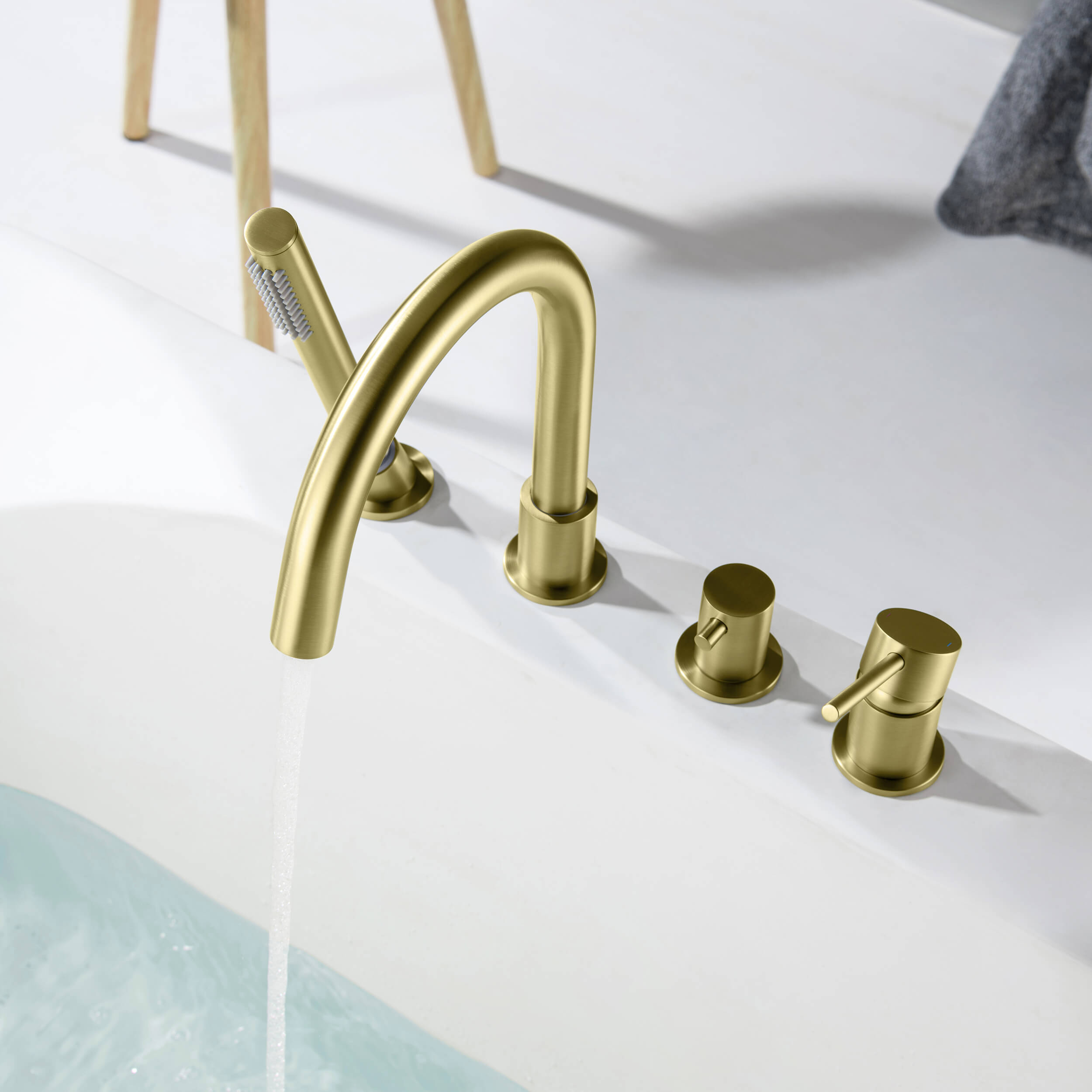 Halo Deck Mounted Roman Bathtub Faucet with Hand Shower - CTF-3101