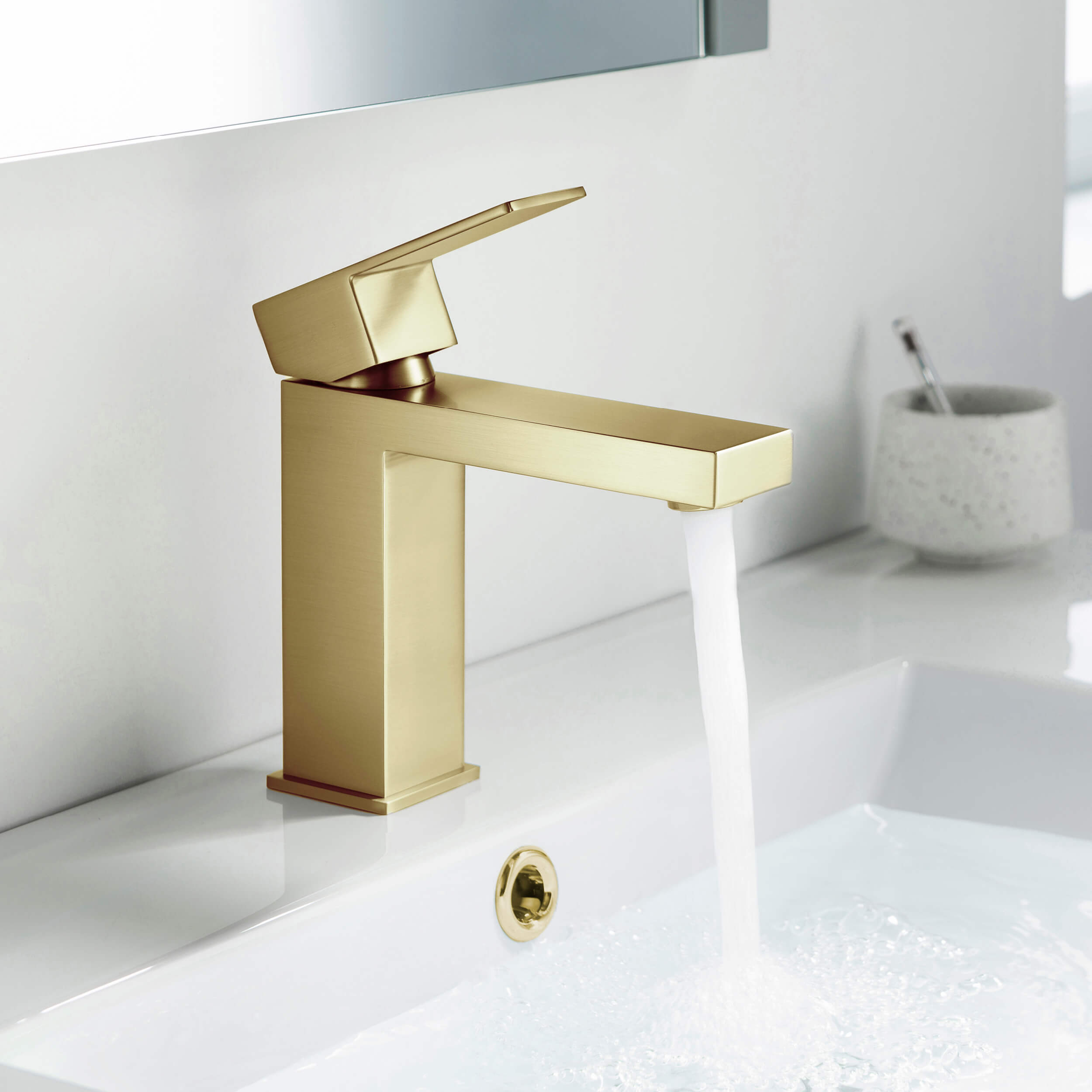 Value Collection - Single Handle Bathroom Vanity Sink Faucet with Pop Up Drain - F202